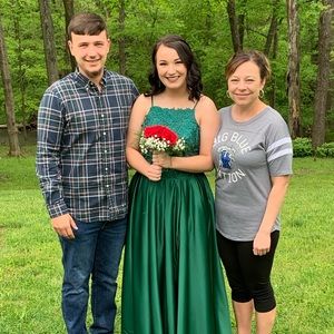 Meet your Posher, Haley